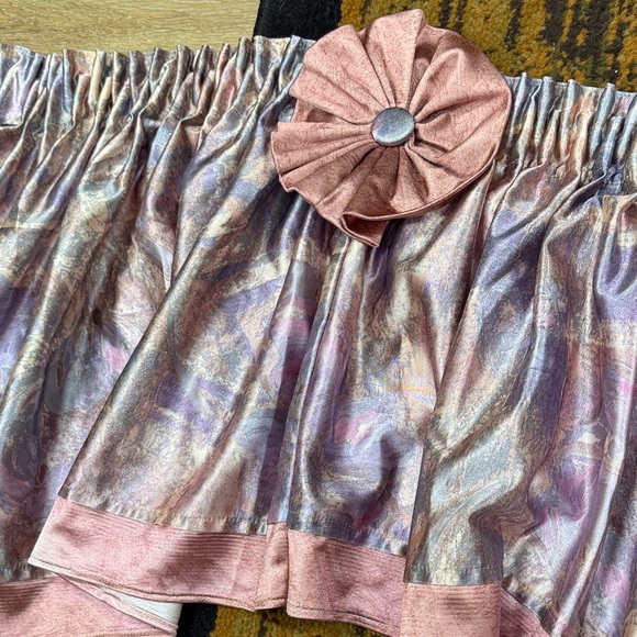 Pastel Metallic Pink and Purple Window Valance - Picture 5 of 9